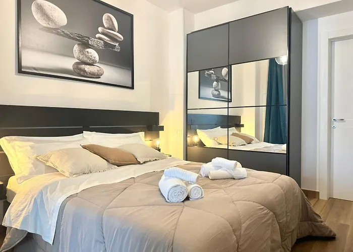 Saint Peter - Luxury With 24h Guarded Parking